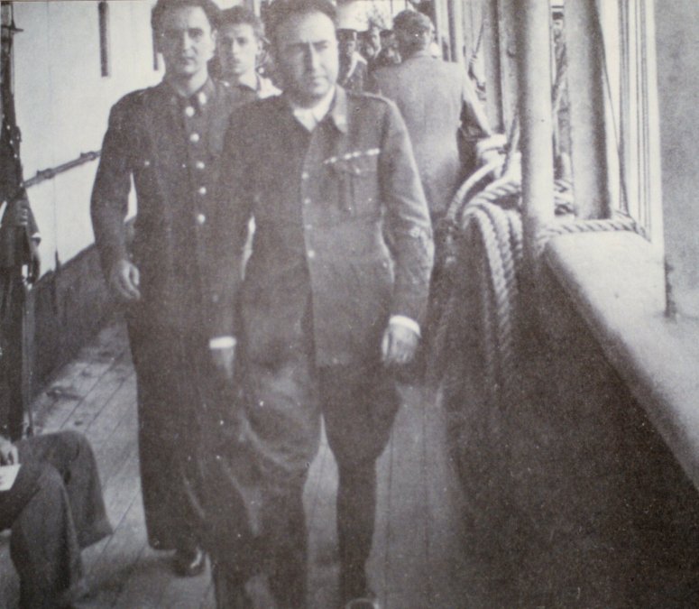 Oficiales sublevados a bordo del buque prisión de la República, Uruguay