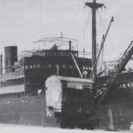 El mercante de Ybarra Cabo Quilates, camuflado como Ibai, buque prision en Bilbao del gobierno vasco